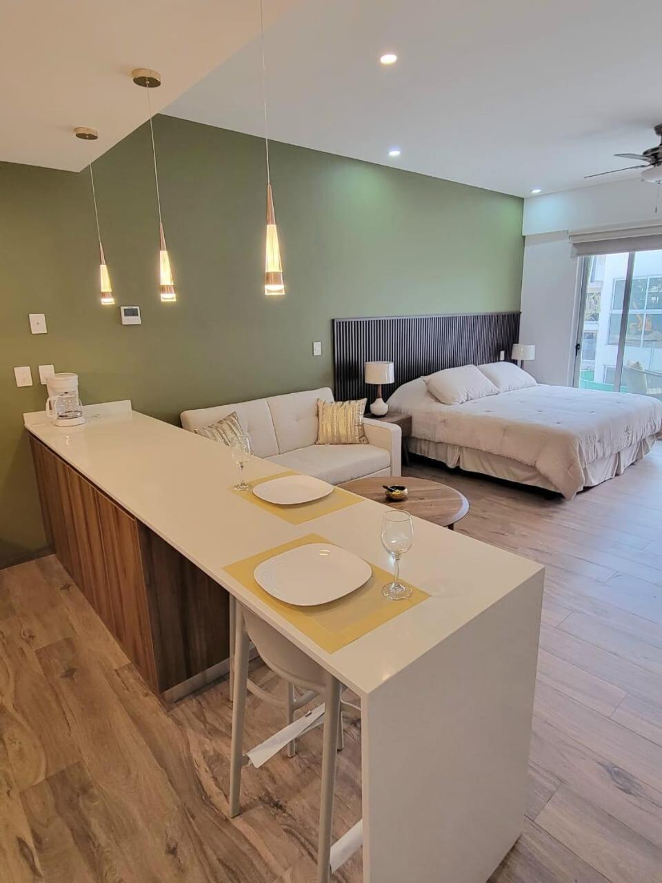 Exclusive Modern In Playacar